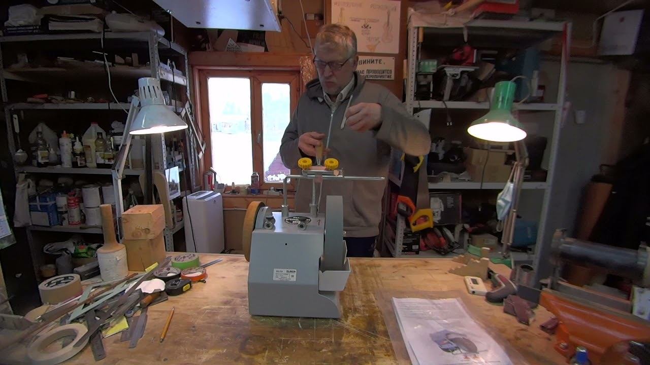 Заточной станок Elmos BG 200 с влажным кругом и малыми оборотами - обзор, первая заточка стамески. смотреть онлайн