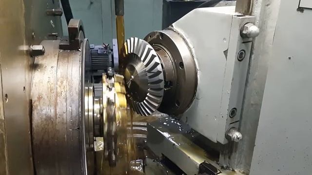 Нарезка кругового зуба смотреть онлайн