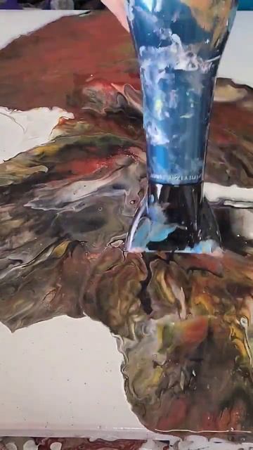 Paint pour blow out. #pouringart #flowpainting #abstractart смотреть онлайн