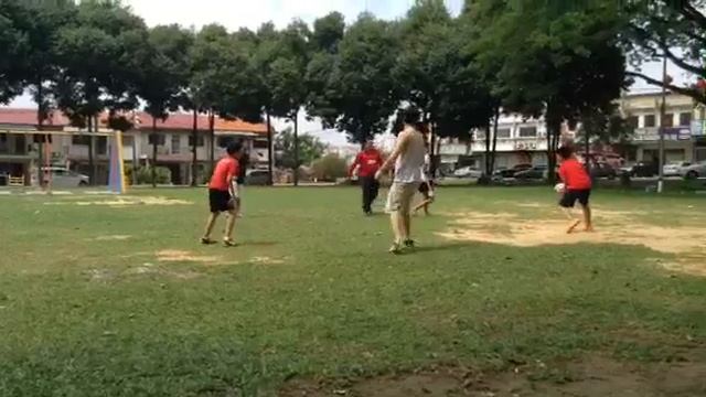 Touch Rugby смотреть онлайн