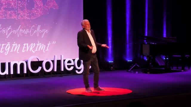 Yelken Yarışlarından Bodrum'un Mirasını Korumaya | Erman Aras | TEDxYouth@BodrumCollege смотреть онлайн