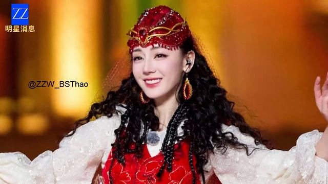 Yang Yang Inquires About Dilraba Dilmurat's Condition After Her Fall.