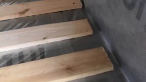 как сделать черновой пол из фанеры в каркасном доме