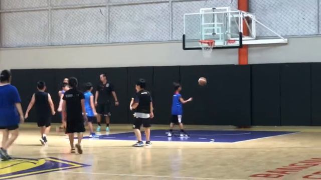 Tandem : Basketball смотреть онлайн