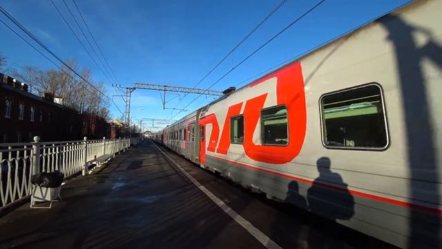 Электровоз ЭП2к-375 с пассажирским смотреть онлайн