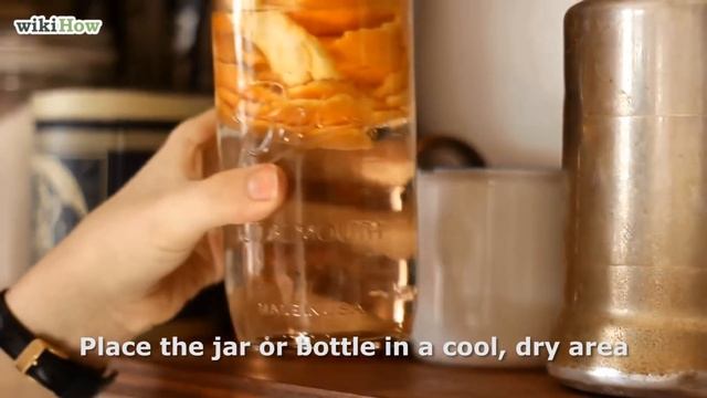 How to Make a Citrus and Vinegar Household Cleaner смотреть онлайн