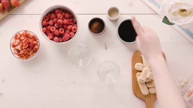 Berry Tiramisu - Recipe - Chocolats Favoris