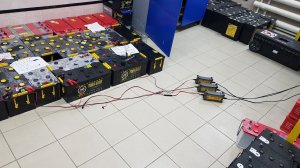 ЗАРЯД  аккумулятора СТ190 А/ч ТЮМЕНЬ БАТАРЕИ( Са/Са ) - заряд  на  GYS  9.24   и  GYS 12.12