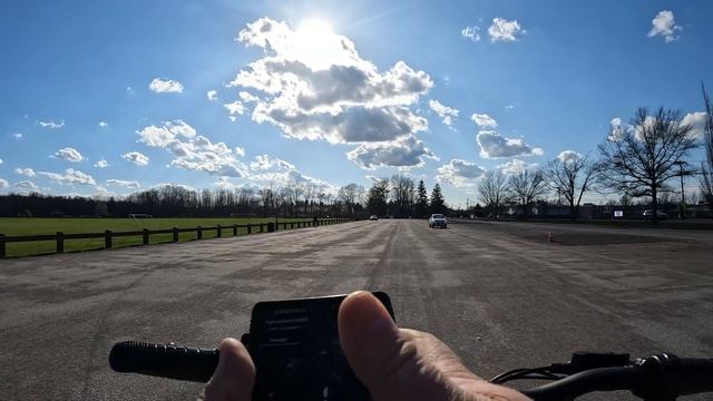 Unveiling the Mooncool TK1 Foldable Tricycle - A Must-Watch Review! смотреть онлайн