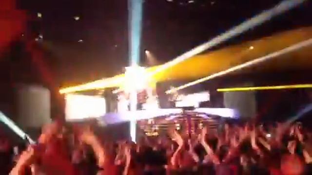 Calvin Harris- Let's Go ( Live At The Roundhouse) смотреть онлайн