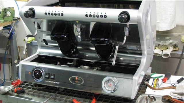 Assembly coffee machine / reforma de / riassemblaggio di una macchina espresso Sanremo Milano LX смотреть онлайн