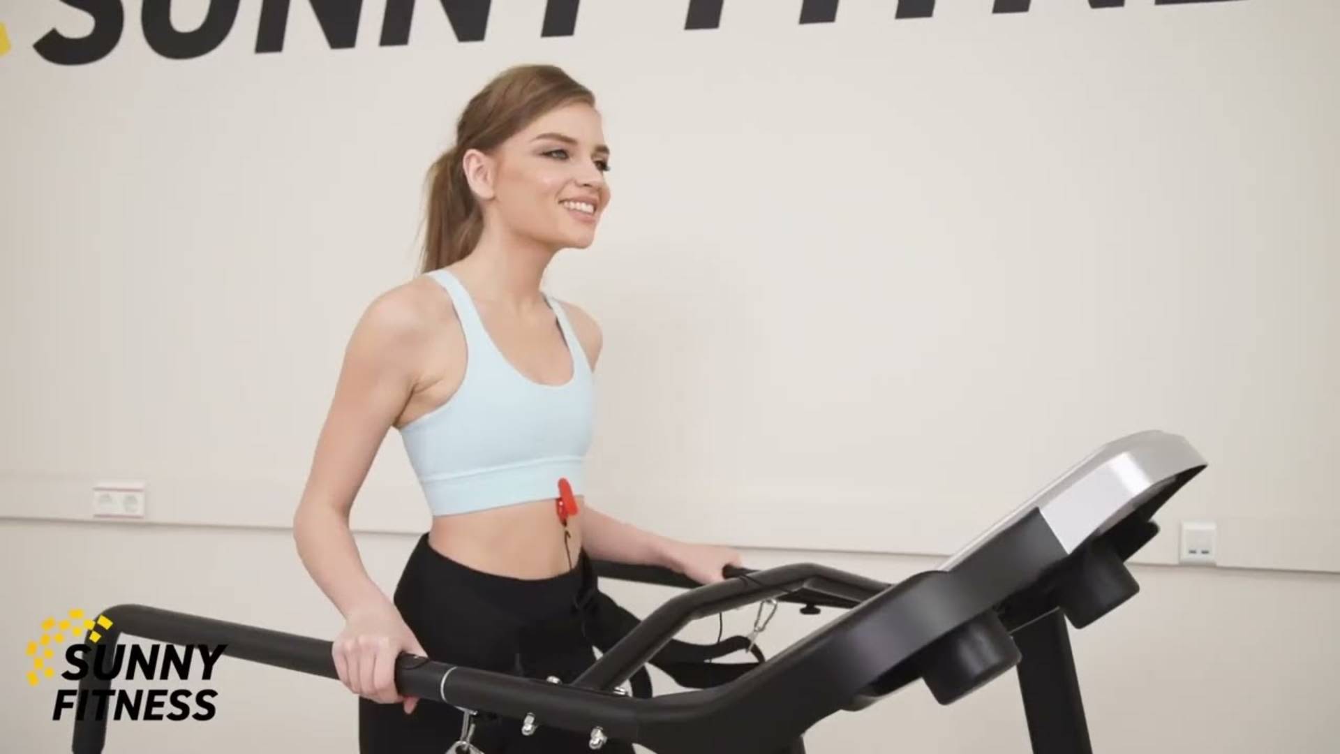 Беговая дорожка Family TM 250R смотреть онлайн