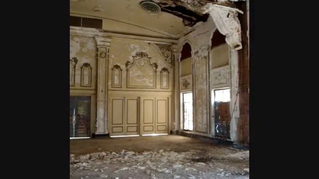 The Mayo Hotel's Crystal Ballroom Before Rehabilitation смотреть онлайн