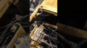 komatsu pc200-7 problem motor trak