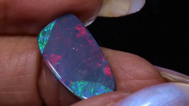 9.55-Cts Quality Boulder Doublet Opal Stone INV-1286 смотреть онлайн