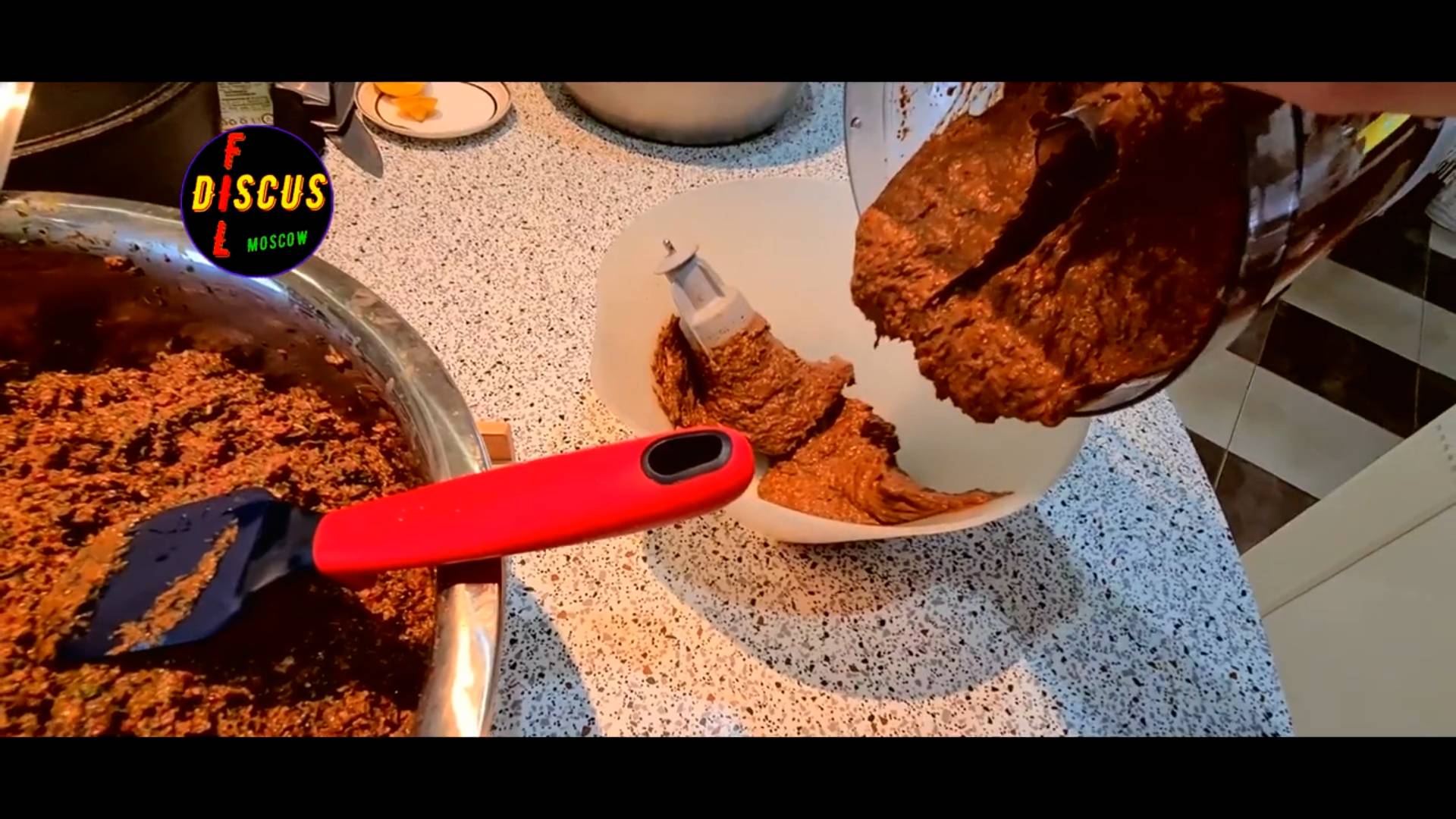 ДИСКУСЫ. ТЕХНОЛОГИЯ ПРИГОТОВЛЕНИЯ КОРМА ДЛЯ ДИСКУСОВ И НЕ ТОЛЬКО... смотреть онлайн