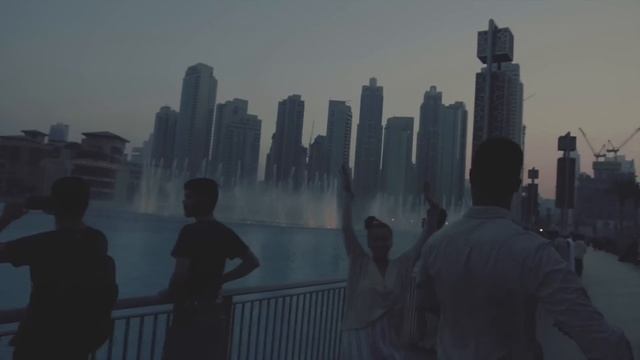 Wayfloe - Boy (ft. Alexiane) | Official Video смотреть онлайн