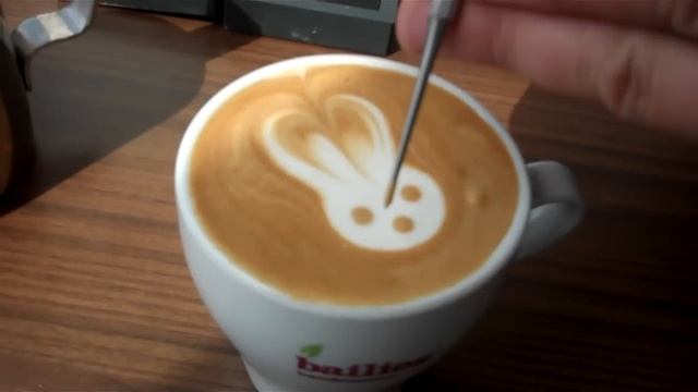 Bailies Coffee Latte Art - Rabbit Design смотреть онлайн