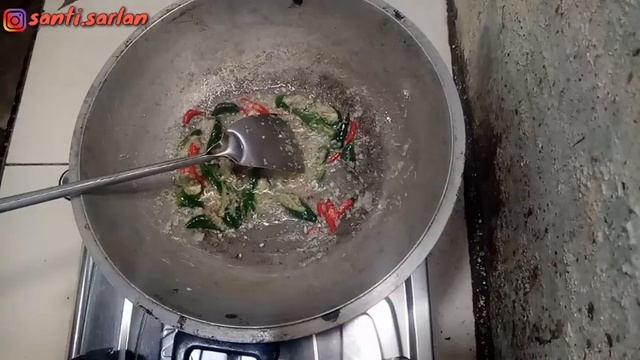 Resep Bihun goreng enak Ala santi sarlan смотреть онлайн