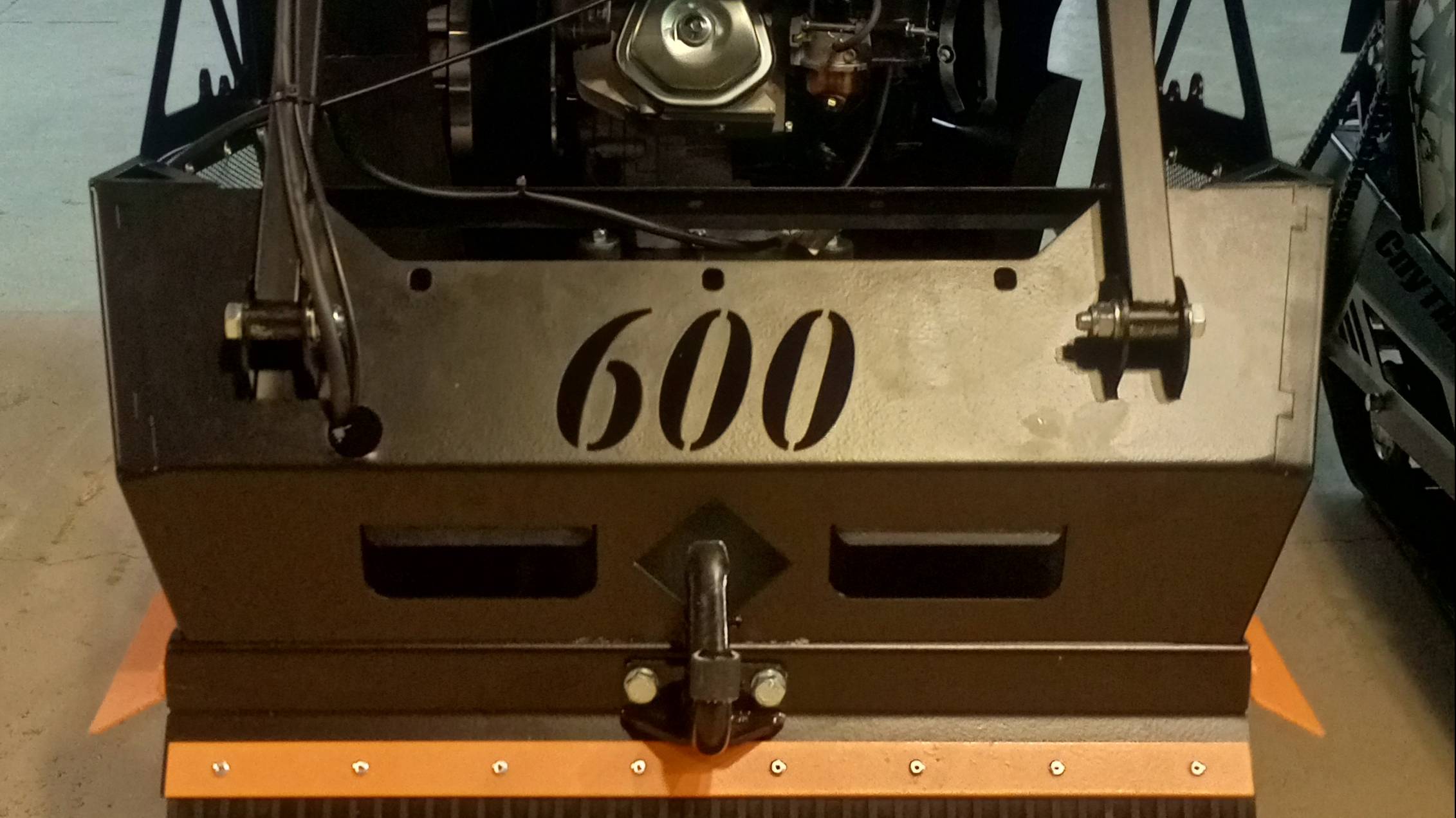 НОВИНКА от Ко. Север-Драйв ПИЛИГРИМ {600} Самый крутой - стильный буксировщик на рынке. смотреть онлайн