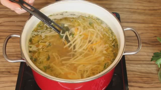 Суп лапша по домашнему. Рецепт универсального теста для самодельной лапши. смотреть онлайн