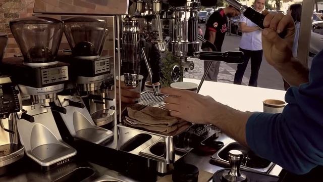 Koffieholic's - Milagro Cotidiano