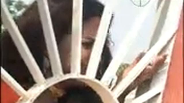 পিয়া দেখো না দেখো তোমার দিকে কেমন করে তাকিয়ে আছে смотреть онлайн