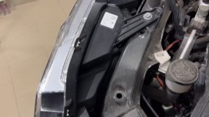 Toyota Voxy - евросвет, леворульный свет