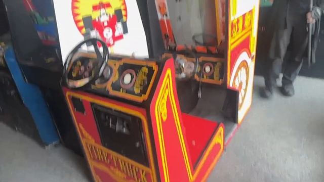 GALLOPING GHOST ARCADE'S NEWEST EXPANSION смотреть онлайн