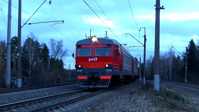 Электропоезд ЭР2Р-7078 смотреть онлайн