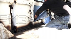 Шумоизоляция автомобилей самоклеящимся материалом Ризолин