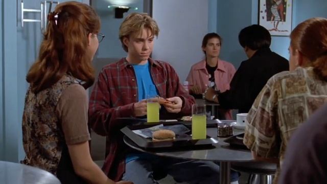 Jonathan Brandis scenes from photon bullet (seaquest) смотреть онлайн