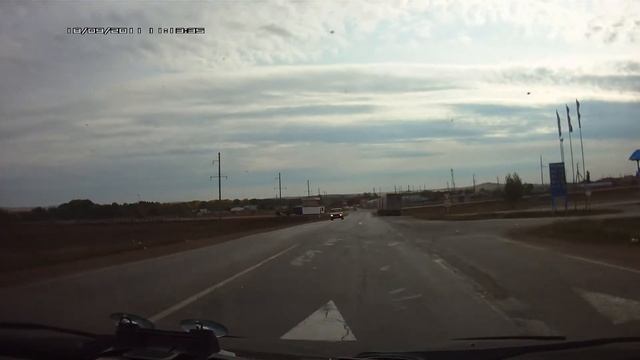 V1 и искра в упор в Челябинской области коротк смотреть онлайн