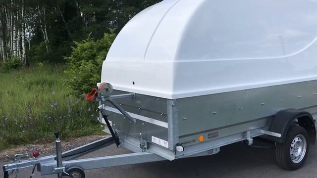 Прицеп Трейлер 829450 с высоким бортом и крышкой смотреть онлайн