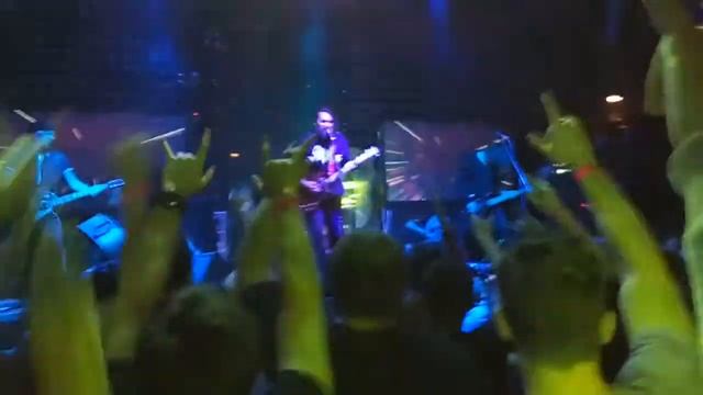Северный флот - Стрелы (live in Omsk 17.03.2017) смотреть онлайн
