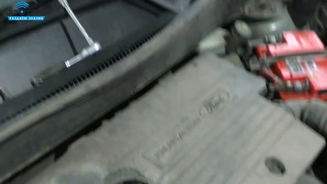 Ford Fusion, 1.4 бензин. Повышенные обороты двигателя на холостом ходу смотреть онлайн