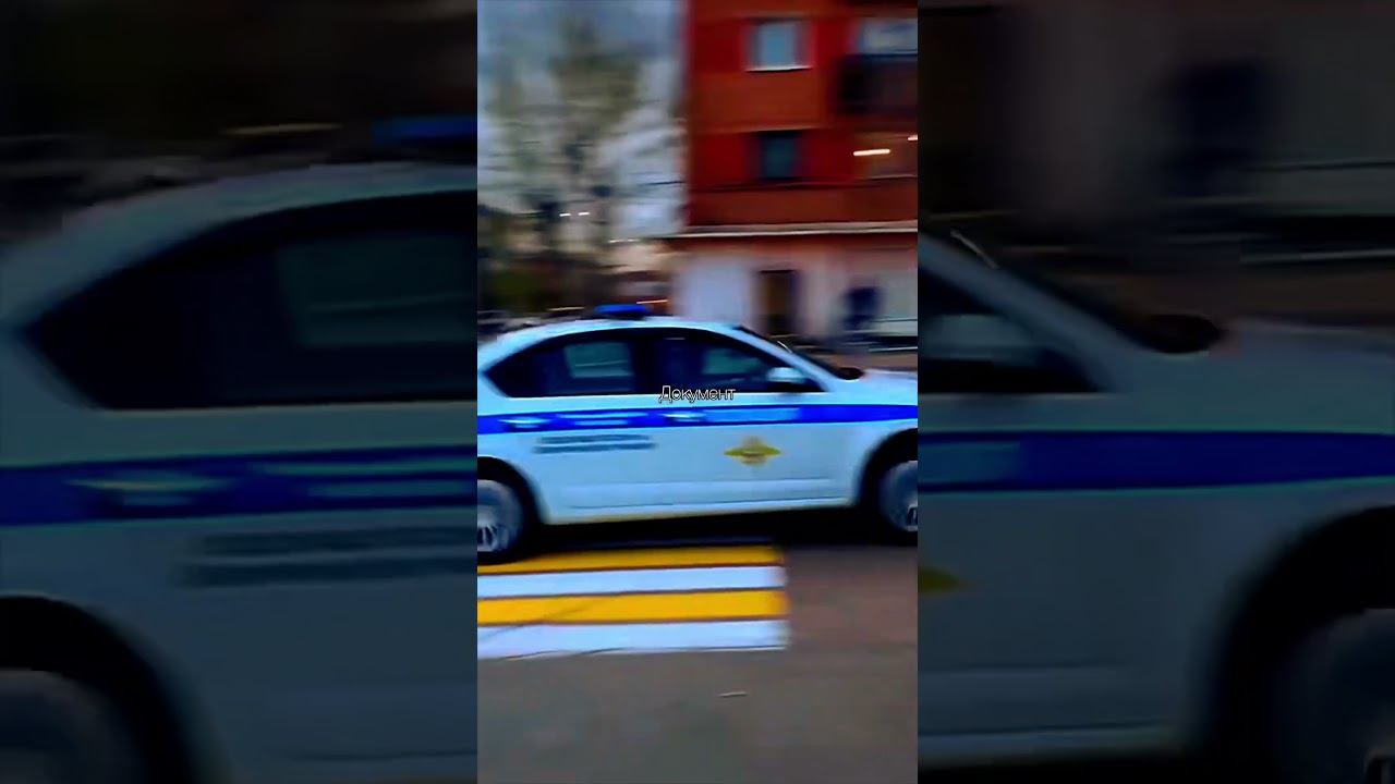 Вон братики идут