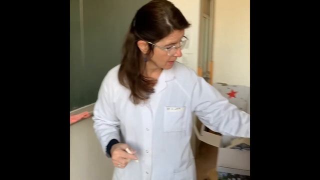 Expérience d'oxydoréduction CuCl2 + Fe смотреть онлайн