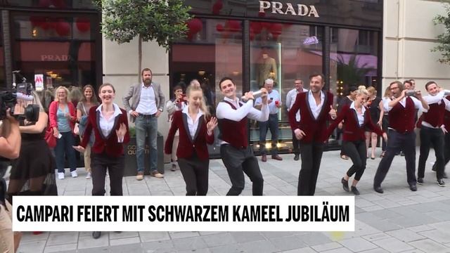 Campari feiert mit Schwarzem Kameel Jubiläum смотреть онлайн