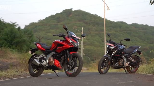 2021 Bajaj Pulsar F250 and N250 review | All Pulsar generations ridden | evo India смотреть онлайн