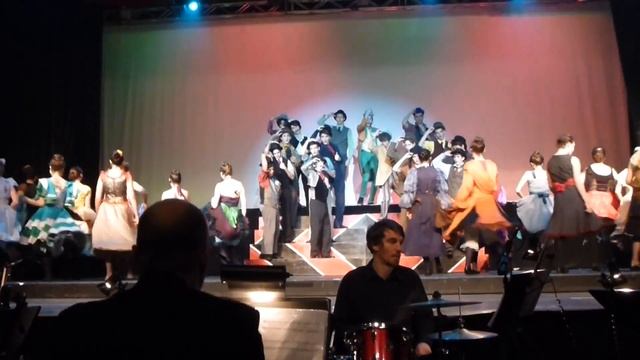 Bialik's Moulin Rouge - Lady Marmalade смотреть онлайн