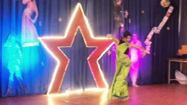 chaka chak/Dance/cover/freshers dance/solo dance/ choregraphy/Dancer/sara ali khan/atrangi re/ смотреть онлайн