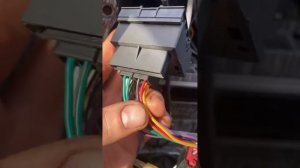 Как убрать фон в динамиках