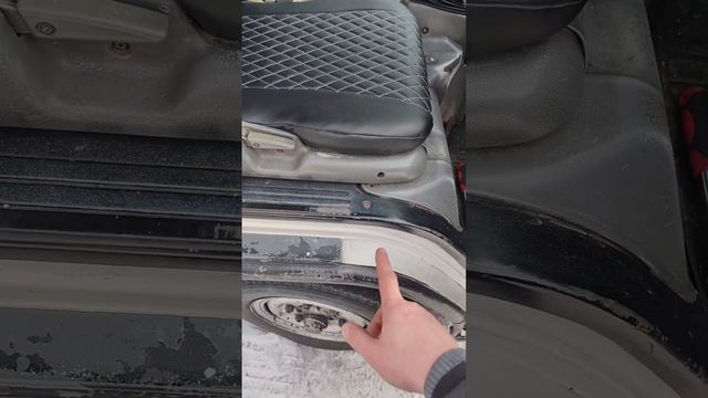 Установка, натяжка чехлов Mitsubishi Canter.