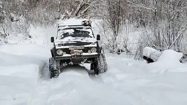 Нива на гусеницах. смотреть онлайн