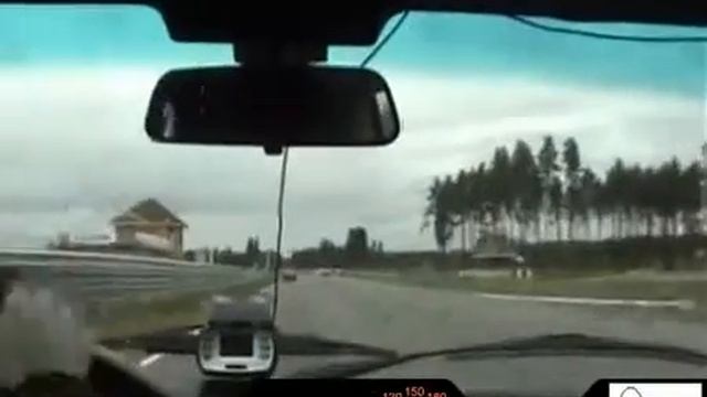 BMW E28 M535i racing on Valer racetrack смотреть онлайн