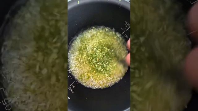 Turmeric Baked Tofu with Garlic Cilantro Rice смотреть онлайн