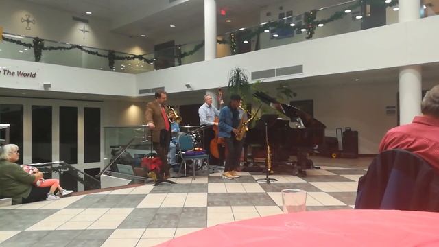 I'll be home for Christmas with OU jazz quartet - Feat. ( Caleb Arredondo смотреть онлайн