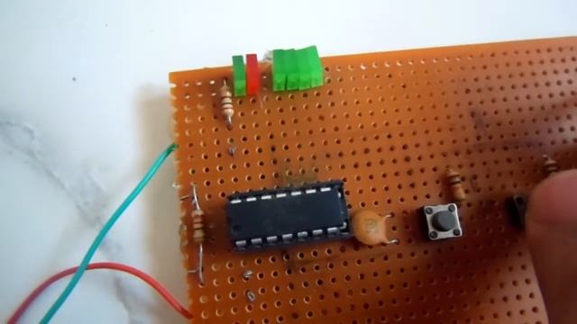 PIC 16F676 MICROCONTROLLER PROJECT USING INTERRUPT| MICROCONTROLLER  SLEEPING MODE DEMONSTRATION