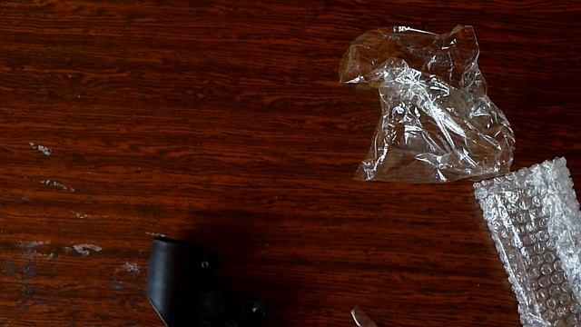 Посылка с AliExpress. Мощный фонарик. Распаковка и тест./Flashlight. смотреть онлайн